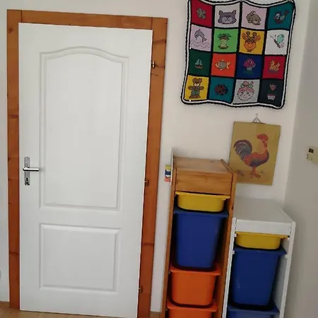 Emma Apartmán *